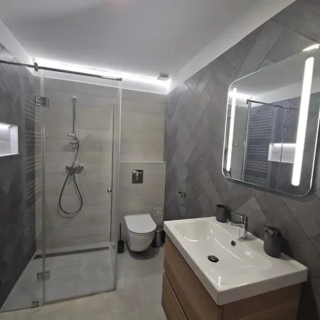 Nature Spring Deluxe Apartmants 公寓